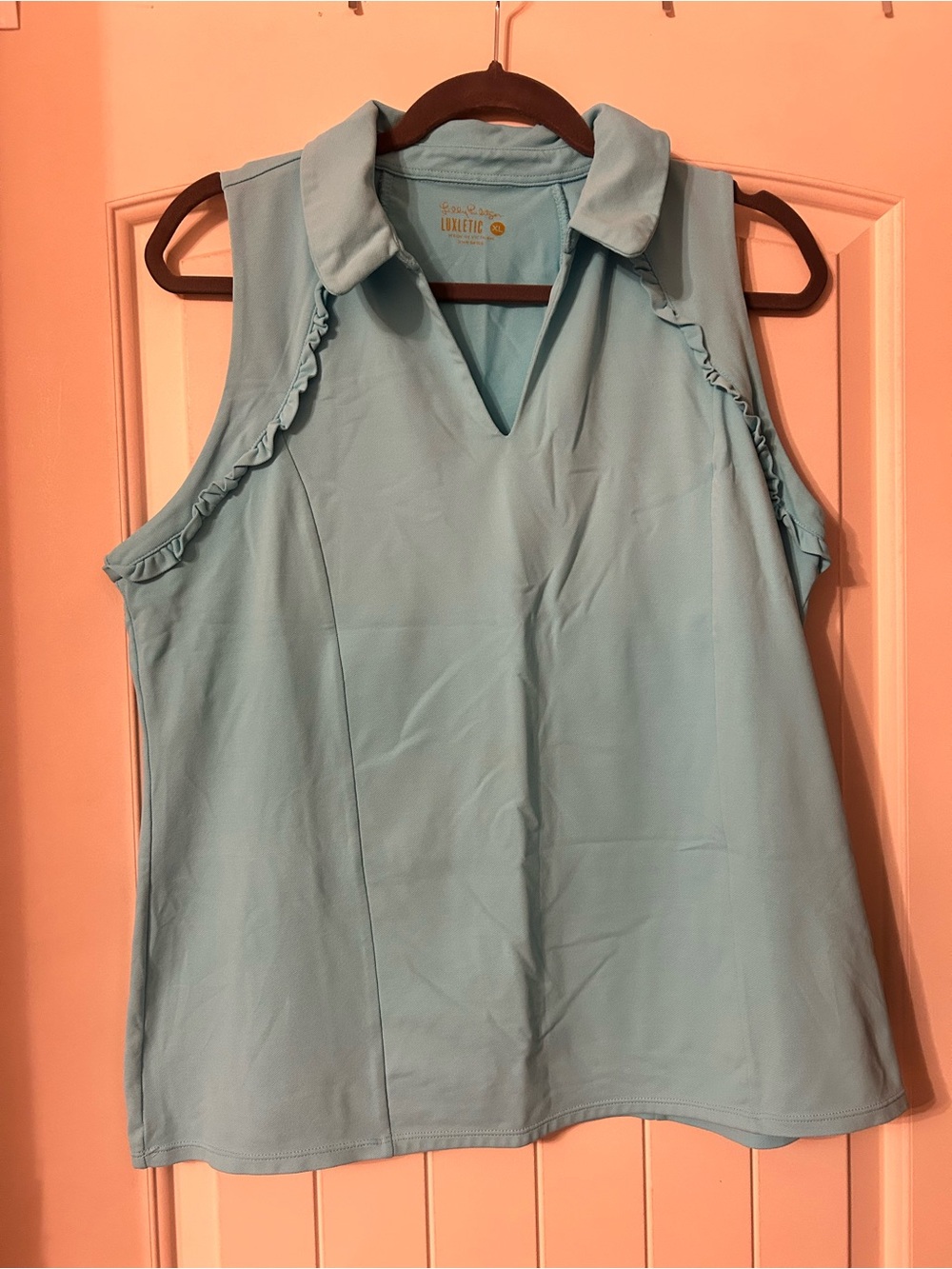 Lilly Pulitzer Light Blue Sleeveless V-Neck Luxletic Top NEW